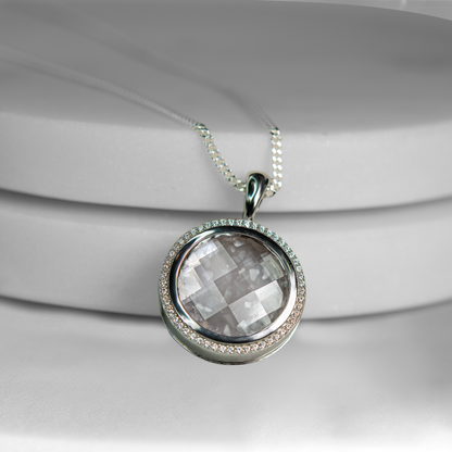 Round Pendant